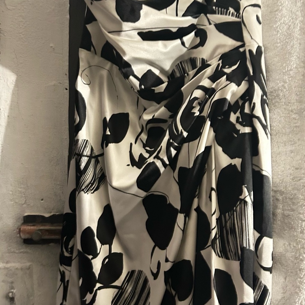 Elegant Black and White Floral Skirt